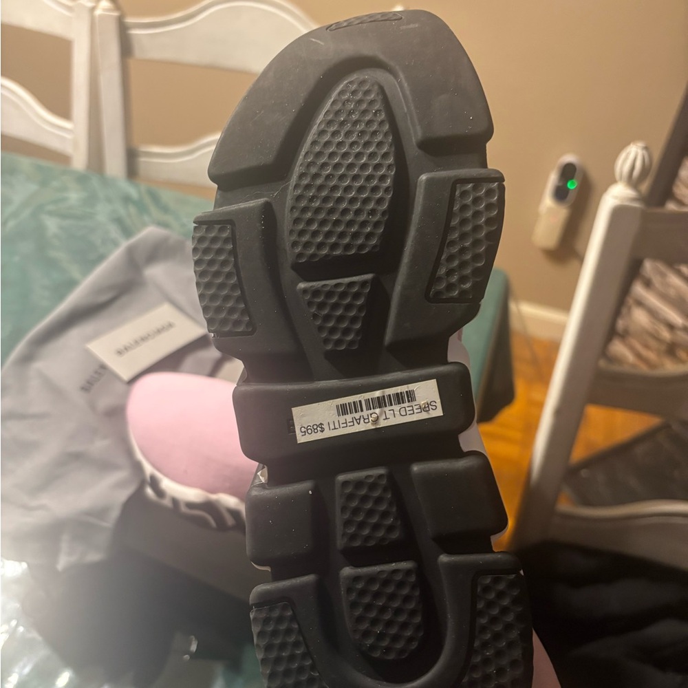 Balenciaga Light Pink Knit Sneakers - Picture 3 of 3